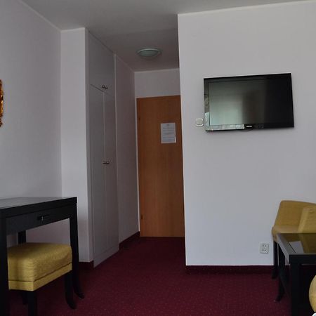 Hotel&Restauracja Zlote Runo Góra Kalwaria 객실 사진