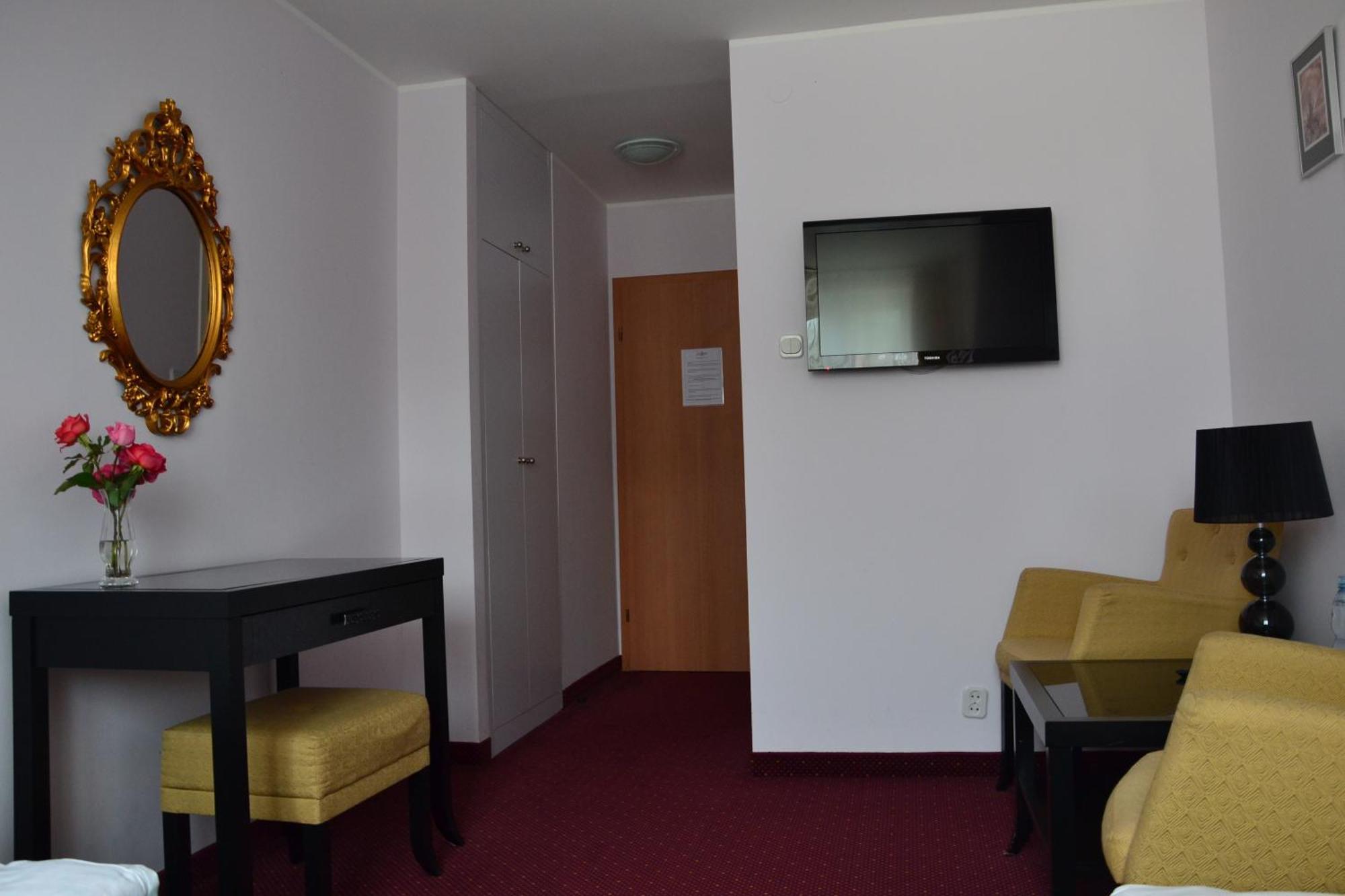 Hotel&Restauracja Zlote Runo Góra Kalwaria 객실 사진